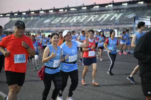 BIB: 52666, 51744
                            <button type="button" onclick="openModal(10463720)" class="btn btn-primary btn-sm float-right btn-popup" data-toggle="modal" data-target=".modal-high-quality">
                        <i class="fas fa-shopping-cart"></i> Add to Cart
                    </button>
                                            <button type="button" onclick="isThisMe(10463720, true)" class="btn btn-success btn-sm float-right btn-popup btn-isme hidden" data-toggle="tooltip" data-placement="bottom" title="นี่คือรูปของคุณใช่ไหม คลิกที่นี่เพื่อเอาเข้าอัลบั้ม">
                        <i class="fas fa-plus"></i> Add to album
                    </button>
                    <button type="button" onclick="isThisMe(10463720, false)" class="btn btn-warning btn-sm float-right btn-popup btn-isnotme hidden">
                        <i class="fas fa-ban"></i> Remove from album
                    </button>